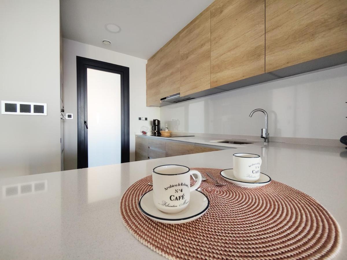 Sunset Waves Superb Apartments Бенидорм Экстерьер фото