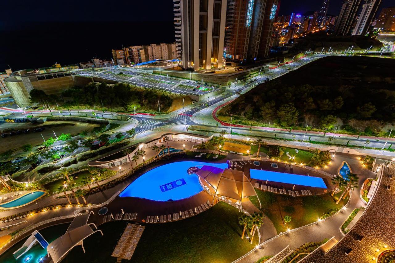 Sunset Waves Superb Apartments Бенидорм Экстерьер фото