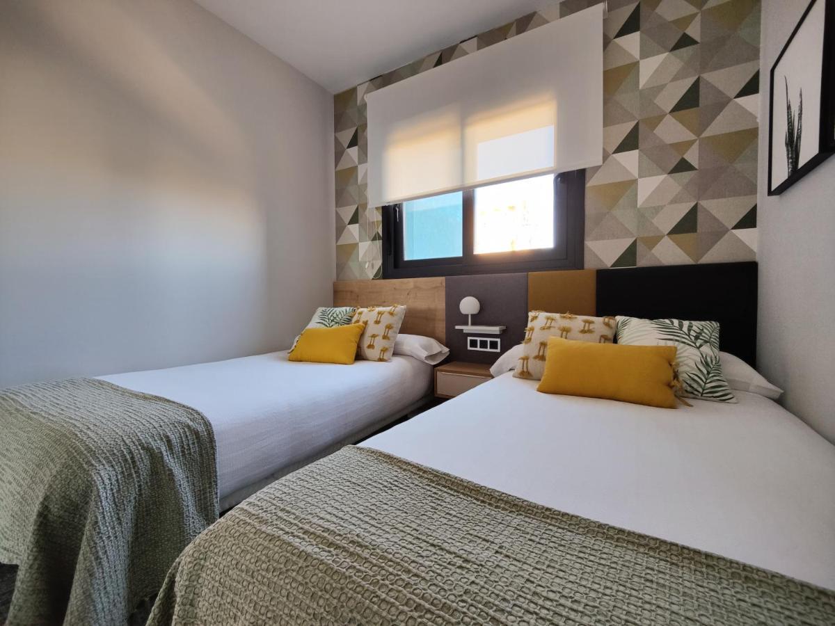 Sunset Waves Superb Apartments Бенидорм Экстерьер фото
