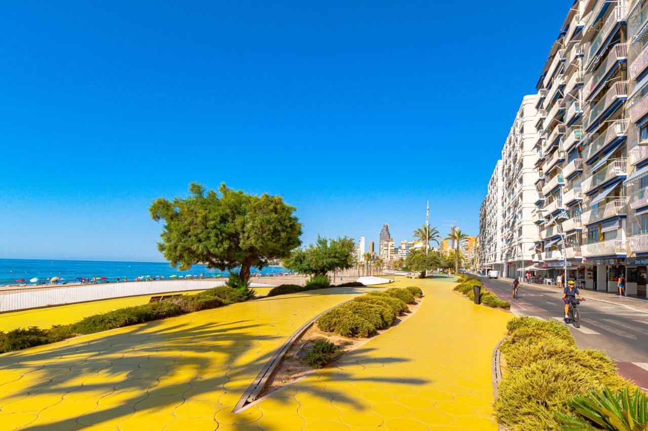 Sunset Waves Superb Apartments Бенидорм Экстерьер фото